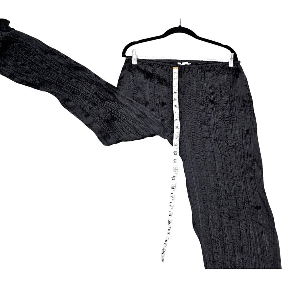 H&M Womens Black Textured Crinkle Pants Medium 100% Polyester Made In Myanmar - Picture 7 of 9